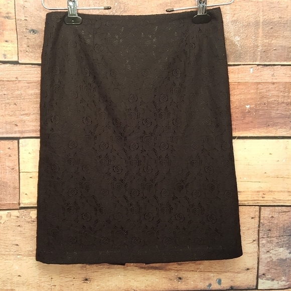 BLACK lace skirt - Picture 2 of 8